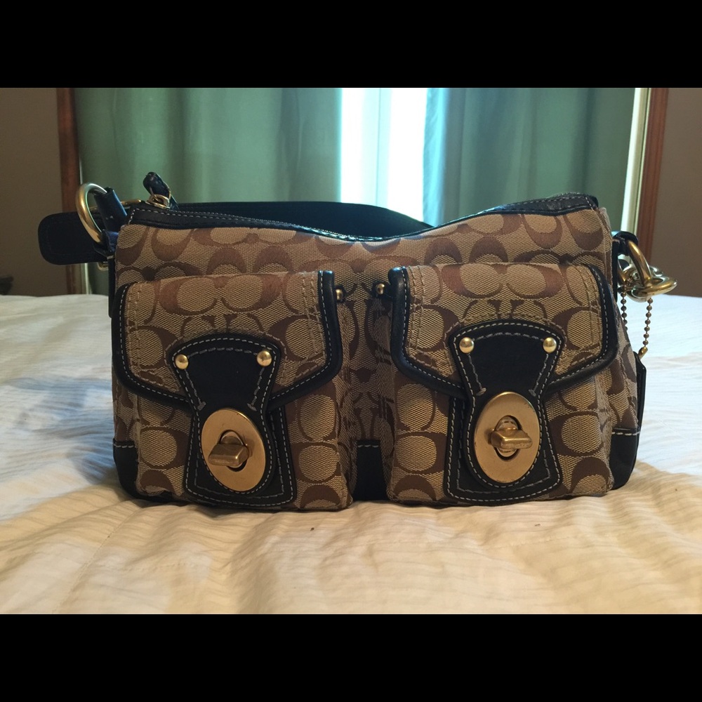 Coach shoulder bag